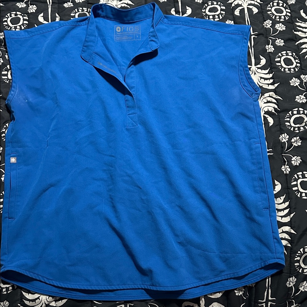 FIGS Rafaela Mandarin Collar Scrub Top